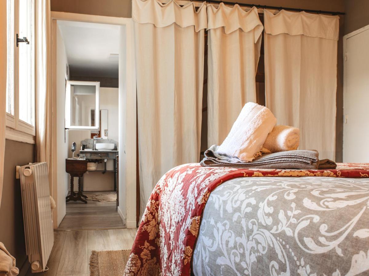 La Petite Auberge De Virginie Bedoues Экстерьер фото